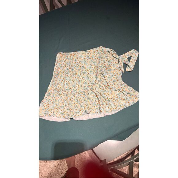 VIGOSS FLORAL WRAP SKIRT CORNFLOWER WOMENS SZ L NEW WITH TAGS - Picture 3 of 11